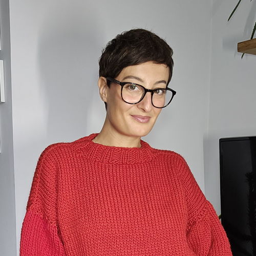Oversized, simple sweater - knitting pattern