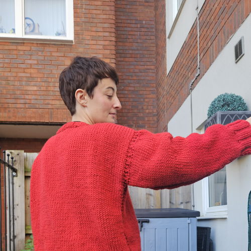 Oversized, simple sweater - knitting pattern