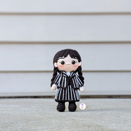 Wednesday Addams Amigurumi