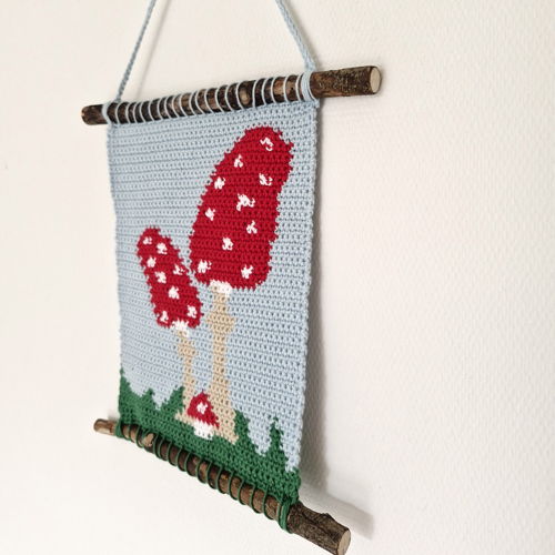 Haakpatroon wandhanger met paddenstoelen
