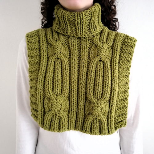 Chunky Cable Neckwarmer with turtle cowl