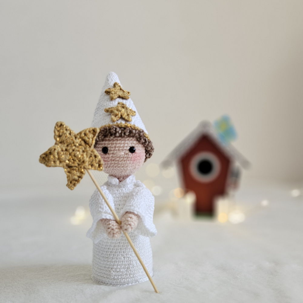 Sterrenjongen/Stjärngosse - amigurumi kersthaakpatroon