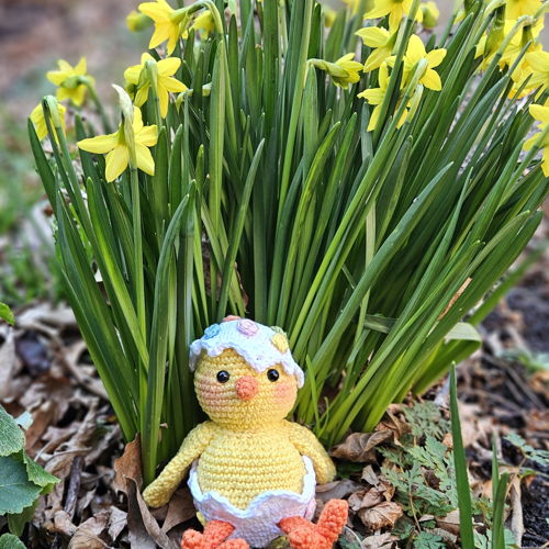 Paaskuikentje Pim - amigurumi/Paasdecoratie