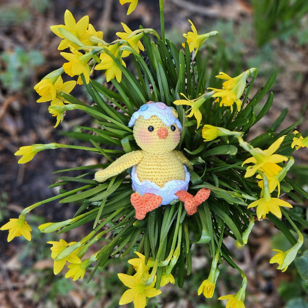 Paaskuikentje Pim - amigurumi/Paasdecoratie