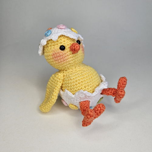 Paaskuikentje Pim - amigurumi/Paasdecoratie