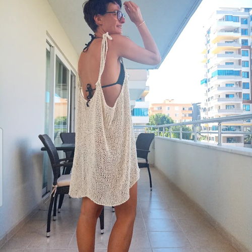 Knitting pattern: Baggy beach dress